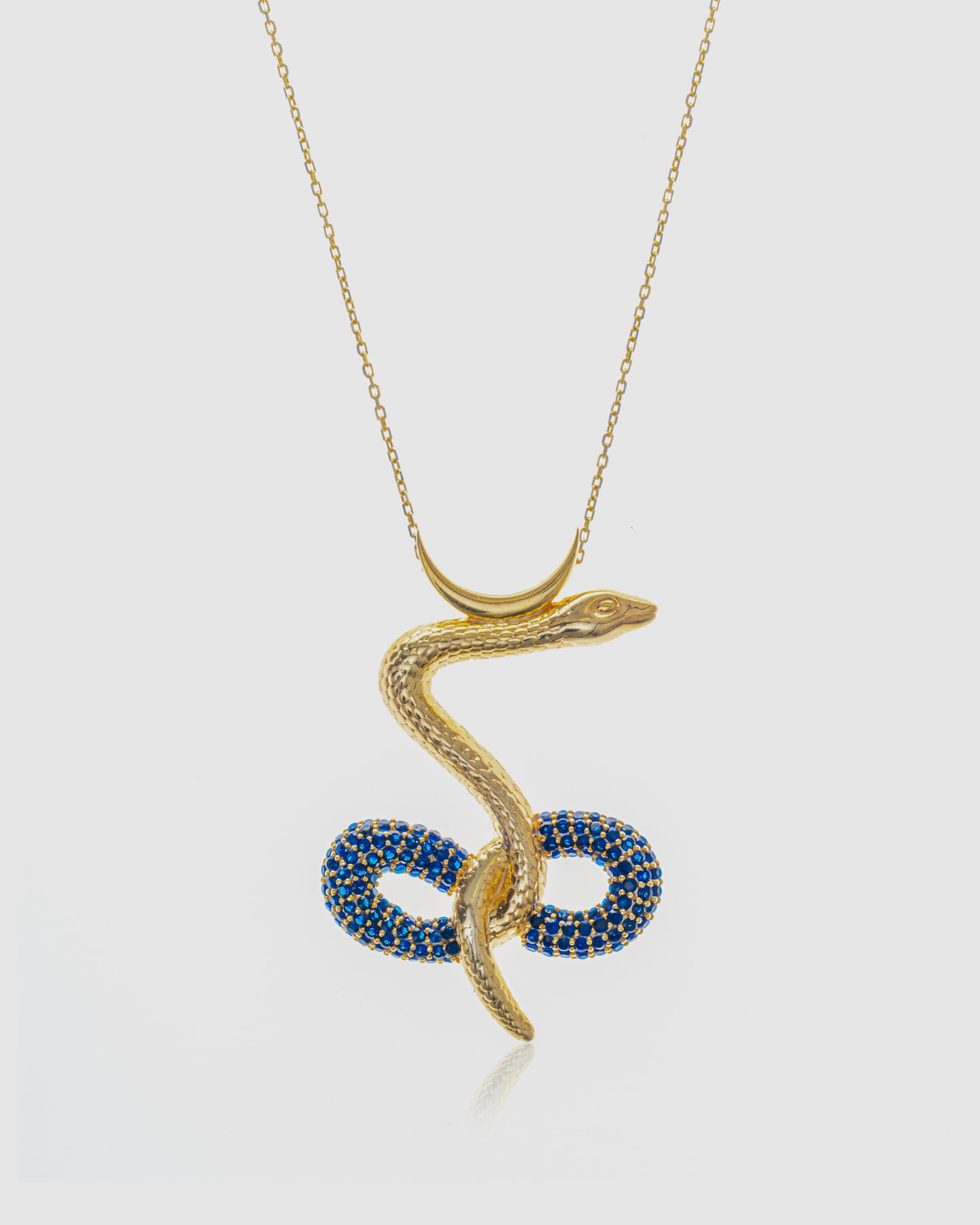 925 Ayar Gümüş Tanrıça Lilith Kolye – Beyaz Zirkon Taşlı, El Yapımı, Mitolojik Tasarım